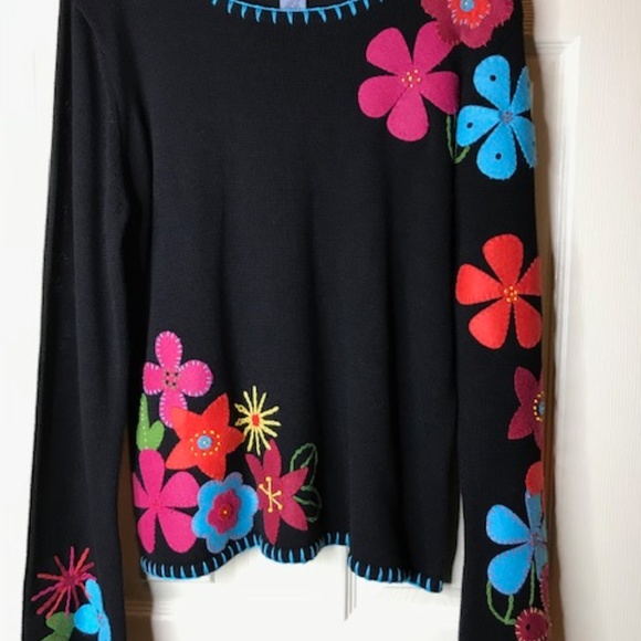 Trendy Sweater - Picture 2 of 5